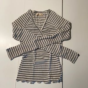 Hollister striped long sleeve v neck